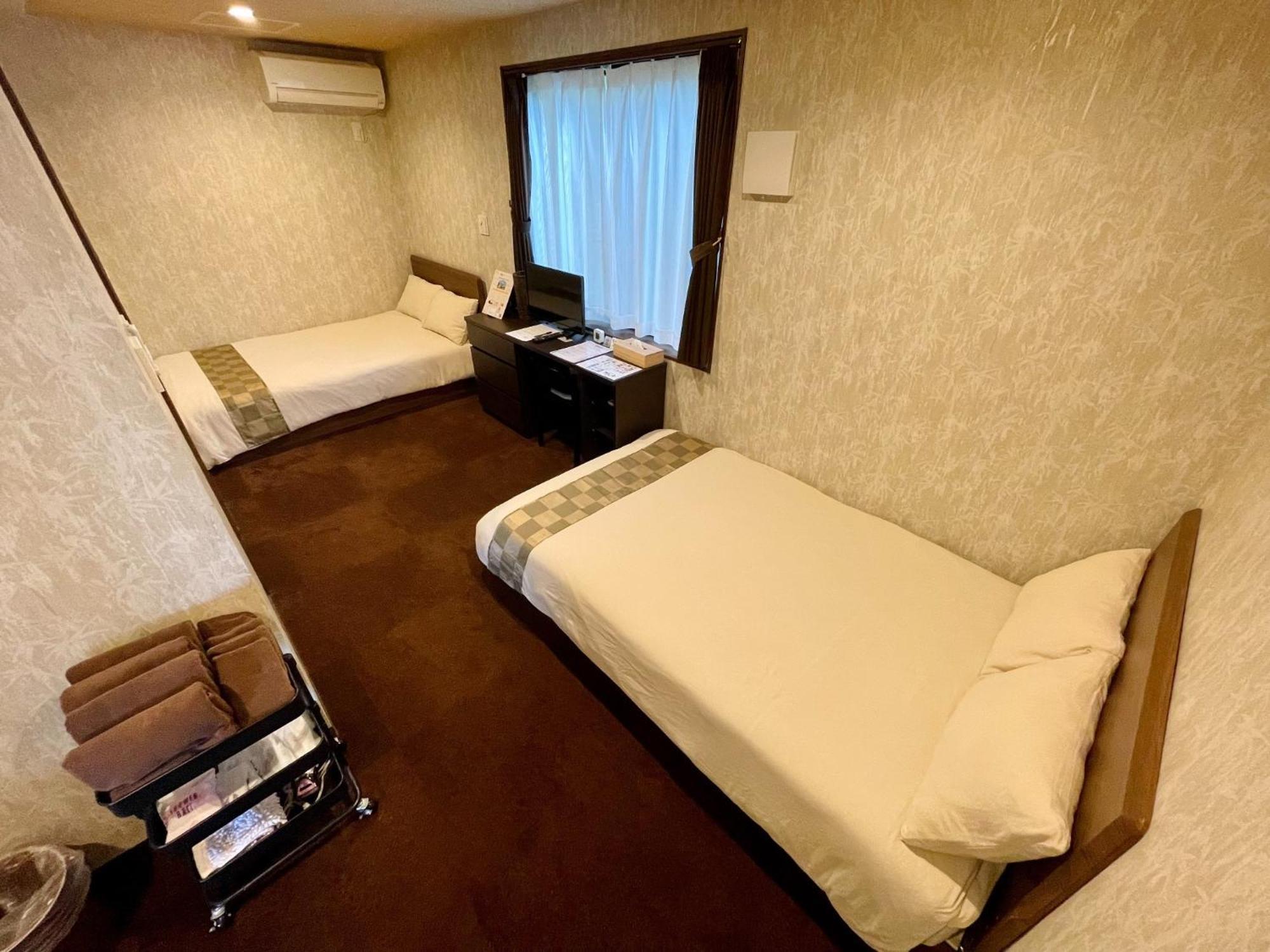 Narita Hotel Kakurega - Vacation Stay 69221V Bagian luar foto