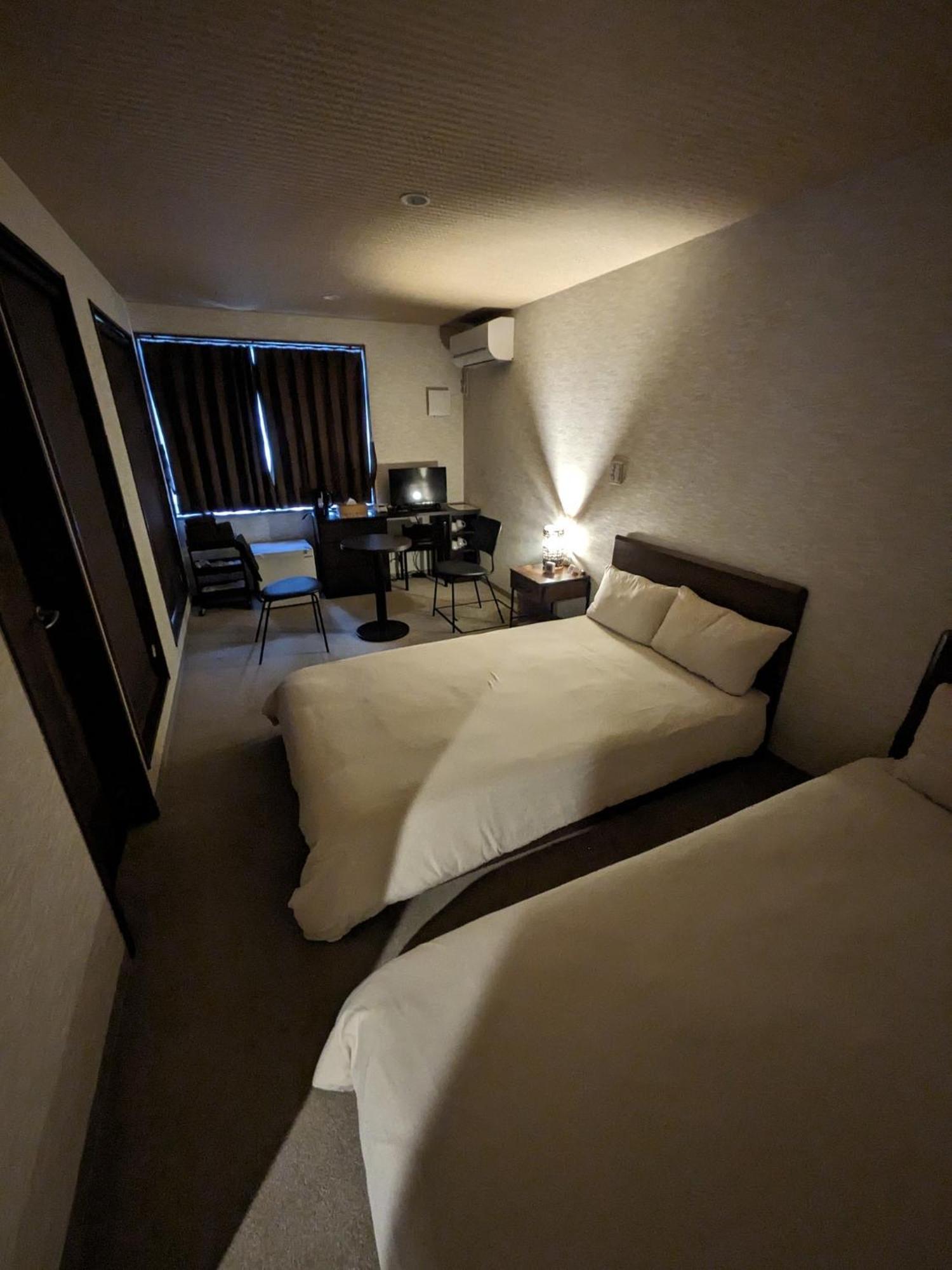 Narita Hotel Kakurega - Vacation Stay 69221V Bagian luar foto
